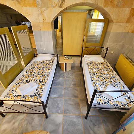 Paco'S Resort Holiday Flats Гайос Екстериор снимка